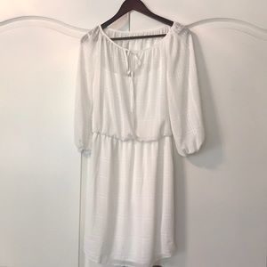White half-sleeve dress